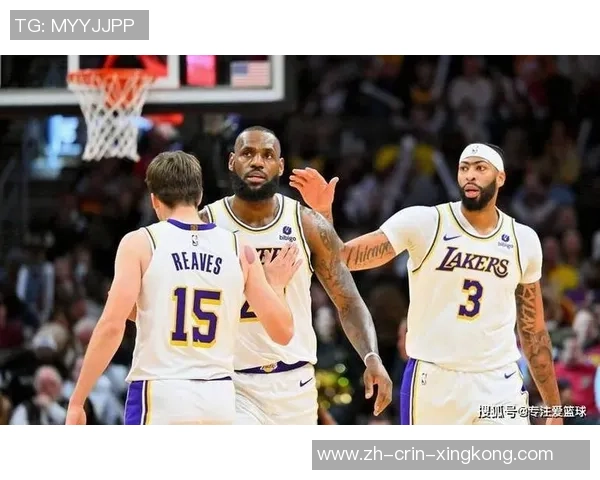 湖人开会处理防卫问题！湖人为詹姆斯规划两套战术 悍将巴望重返赛场